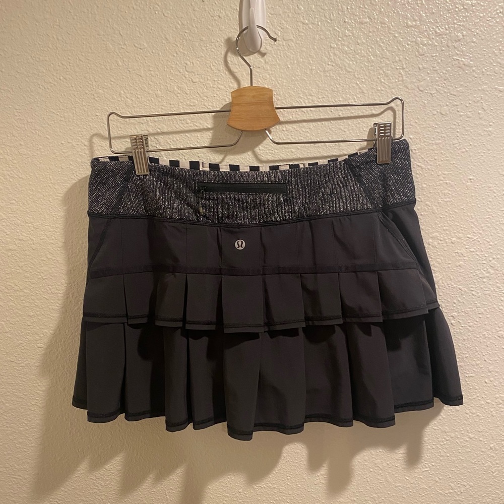 Lululemon Pace Setter Tennis Skirt - Size 8